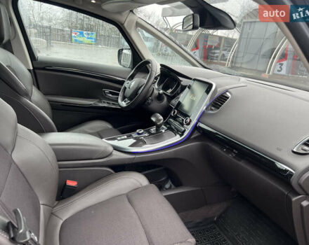 Чорний Рено Еспейс, об'ємом двигуна 1.6 л та пробігом 206 тис. км за 14600 $, фото 13 на Automoto.ua