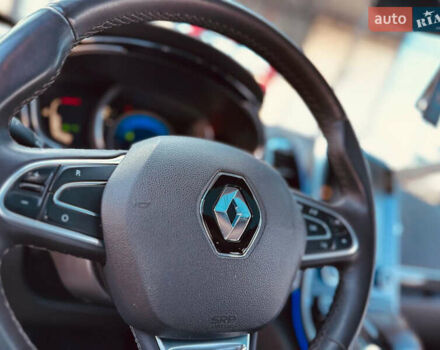 Черный Рено Эспейс, объемом двигателя 1.6 л и пробегом 173 тыс. км за 17000 $, фото 94 на Automoto.ua