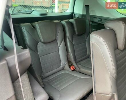 Чорний Рено Еспейс, об'ємом двигуна 1.6 л та пробігом 231 тис. км за 16555 $, фото 20 на Automoto.ua