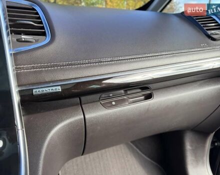 Рено Эспейс 2016 в Полтаве на Automoto.ua Черный Рено Эспейс, объемом двигателя 1.6 л и пробегом 215 тыс. км за 18950 $, фото 43 на Automoto.ua