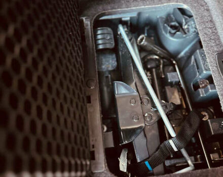 Черный Рено Эспейс, объемом двигателя 1.6 л и пробегом 173 тыс. км за 17000 $, фото 102 на Automoto.ua