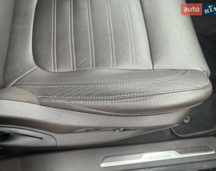 Чорний Рено Еспейс, об'ємом двигуна 1.6 л та пробігом 288 тис. км за 15700 $, фото 15 на Automoto.ua