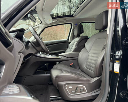 Чорний Рено Еспейс, об'ємом двигуна 1.6 л та пробігом 226 тис. км за 17299 $, фото 20 на Automoto.ua