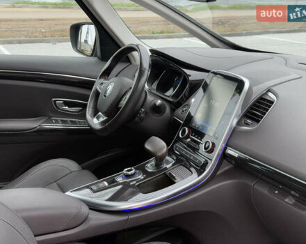 Чорний Рено Еспейс, об'ємом двигуна 1.6 л та пробігом 226 тис. км за 17299 $, фото 35 на Automoto.ua