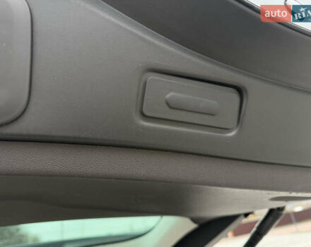 Чорний Рено Еспейс, об'ємом двигуна 1.6 л та пробігом 226 тис. км за 17299 $, фото 55 на Automoto.ua