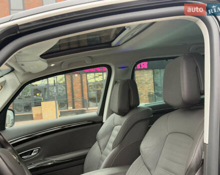 Чорний Рено Еспейс, об'ємом двигуна 1.6 л та пробігом 226 тис. км за 17299 $, фото 29 на Automoto.ua