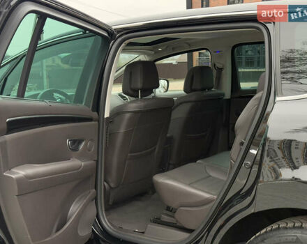 Чорний Рено Еспейс, об'ємом двигуна 1.6 л та пробігом 226 тис. км за 17299 $, фото 46 на Automoto.ua