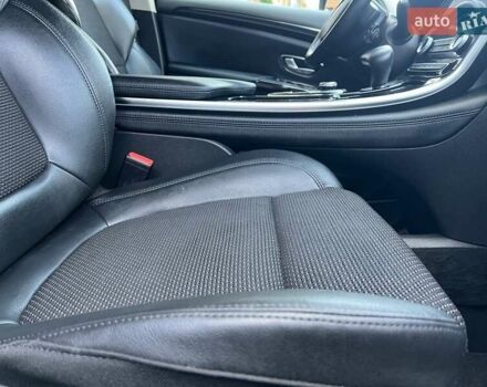 Черный Рено Эспейс, объемом двигателя 2 л и пробегом 89 тыс. км за 28500 $, фото 10 на Automoto.ua