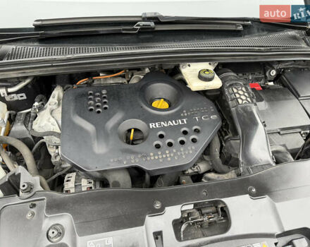 Фиолетовый Рено Эспейс, объемом двигателя 1.6 л и пробегом 204 тыс. км за 16599 $, фото 96 на Automoto.ua