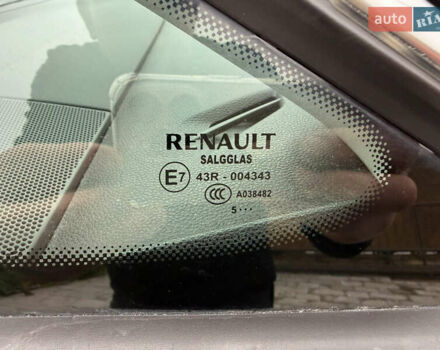 Фиолетовый Рено Эспейс, объемом двигателя 1.6 л и пробегом 204 тыс. км за 16599 $, фото 31 на Automoto.ua