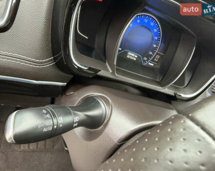 Фиолетовый Рено Эспейс, объемом двигателя 1.6 л и пробегом 204 тыс. км за 16599 $, фото 48 на Automoto.ua