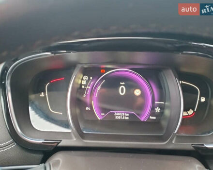 Фіолетовий Рено Еспейс, об'ємом двигуна 1.6 л та пробігом 244 тис. км за 14700 $, фото 14 на Automoto.ua