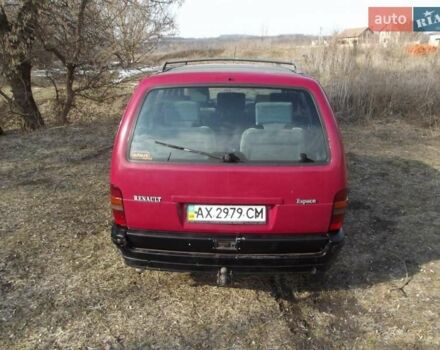 Красный Рено Эспейс, объемом двигателя 2.2 л и пробегом 300 тыс. км за 2179 $, фото 6 на Automoto.ua