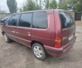 Красный Рено Эспейс, объемом двигателя 3 л и пробегом 377 тыс. км за 1550 $, фото 3 на Automoto.ua