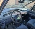 Красный Рено Эспейс, объемом двигателя 2 л и пробегом 250 тыс. км за 2100 $, фото 5 на Automoto.ua