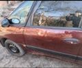 Красный Рено Эспейс, объемом двигателя 2 л и пробегом 250 тыс. км за 2100 $, фото 3 на Automoto.ua