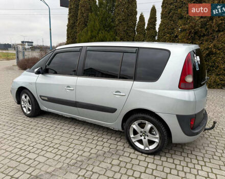 Рено Эспейс, объемом двигателя 2.2 л и пробегом 312 тыс. км за 3000 $, фото 3 на Automoto.ua