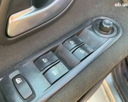 Рено Эспейс, объемом двигателя 0 л и пробегом 292 тыс. км за 4690 $, фото 13 на Automoto.ua