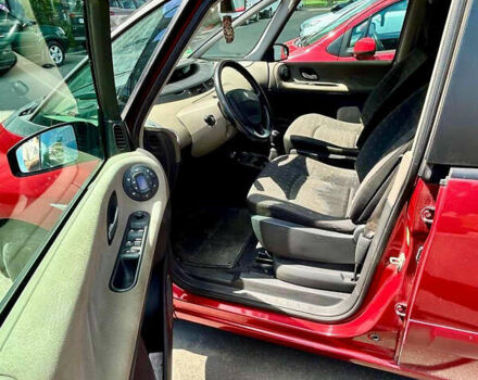 Рено Еспейс, об'ємом двигуна 2 л та пробігом 271 тис. км за 5800 $, фото 3 на Automoto.ua