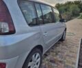 Рено Эспейс, объемом двигателя 2 л и пробегом 233 тыс. км за 5300 $, фото 2 на Automoto.ua