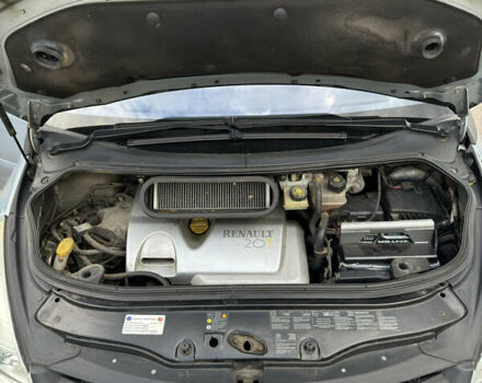 Рено Эспейс, объемом двигателя 2 л и пробегом 300 тыс. км за 5999 $, фото 19 на Automoto.ua