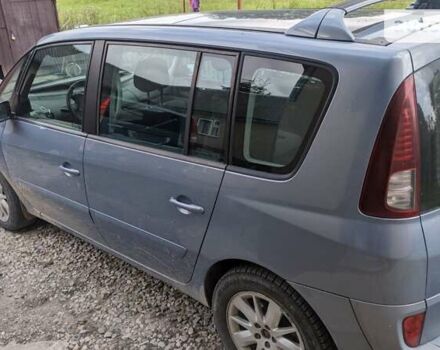 Рено Эспейс, объемом двигателя 2 л и пробегом 282 тыс. км за 3200 $, фото 3 на Automoto.ua