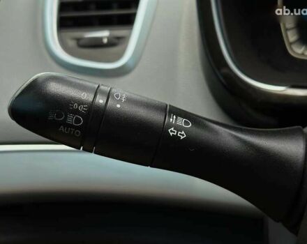 Рено Еспейс, об'ємом двигуна 1.6 л та пробігом 263 тис. км за 14300 $, фото 9 на Automoto.ua