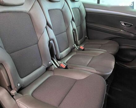 Рено Еспейс, об'ємом двигуна 1.6 л та пробігом 191 тис. км за 16950 $, фото 10 на Automoto.ua