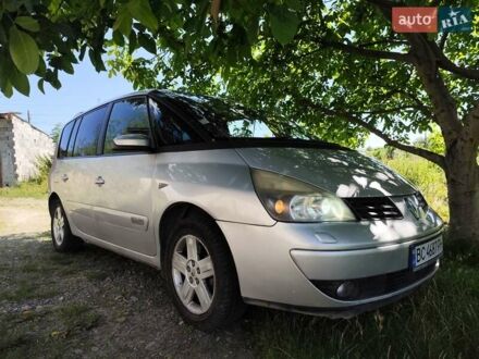 Рено Еспейс 2005 у Стрые на Automoto.ua Рено Еспейс, об'ємом двигуна 2.19 л та пробігом 268 тис. км за 3400 $, фото 1 на Automoto.ua