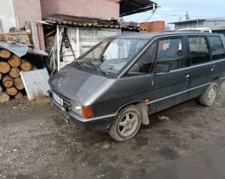 Серый Рено Эспейс, объемом двигателя 2 л и пробегом 3 тыс. км за 999 $, фото 2 на Automoto.ua