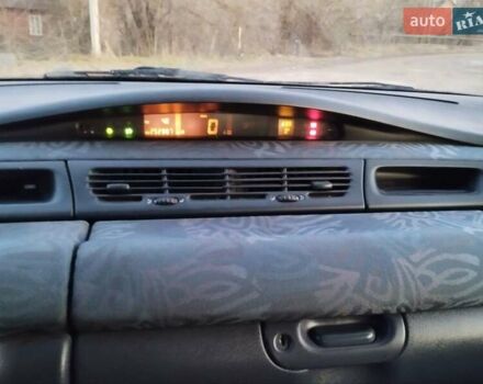 Сірий Рено Еспейс, об'ємом двигуна 2 л та пробігом 260 тис. км за 1950 $, фото 24 на Automoto.ua