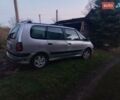 Сірий Рено Еспейс, об'ємом двигуна 2 л та пробігом 253 тис. км за 1600 $, фото 3 на Automoto.ua