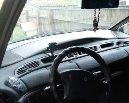 Сірий Рено Еспейс, об'ємом двигуна 2 л та пробігом 3 тис. км за 1500 $, фото 1 на Automoto.ua