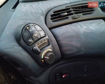 Сірий Рено Еспейс, об'ємом двигуна 2 л та пробігом 260 тис. км за 1950 $, фото 22 на Automoto.ua