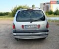 Сірий Рено Еспейс, об'ємом двигуна 2.19 л та пробігом 280 тис. км за 1950 $, фото 10 на Automoto.ua