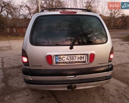 Сірий Рено Еспейс, об'ємом двигуна 2 л та пробігом 260 тис. км за 1950 $, фото 7 на Automoto.ua