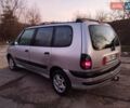 Сірий Рено Еспейс, об'ємом двигуна 2 л та пробігом 260 тис. км за 1950 $, фото 6 на Automoto.ua