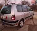 Сірий Рено Еспейс, об'ємом двигуна 2 л та пробігом 260 тис. км за 1950 $, фото 9 на Automoto.ua