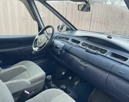 Серый Рено Эспейс, объемом двигателя 2 л и пробегом 340 тыс. км за 3500 $, фото 5 на Automoto.ua