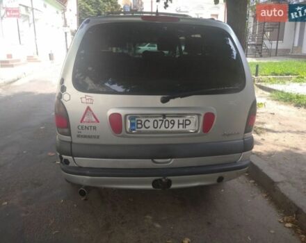 Сірий Рено Еспейс, об'ємом двигуна 2 л та пробігом 368 тис. км за 3499 $, фото 4 на Automoto.ua