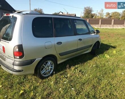 Сірий Рено Еспейс, об'ємом двигуна 2.2 л та пробігом 297 тис. км за 3700 $, фото 2 на Automoto.ua