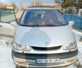 Серый Рено Эспейс, объемом двигателя 2.2 л и пробегом 300 тыс. км за 3265 $, фото 3 на Automoto.ua