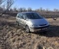 Серый Рено Эспейс, объемом двигателя 1.9 л и пробегом 300 тыс. км за 1594 $, фото 1 на Automoto.ua