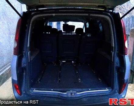 Серый Рено Эспейс, объемом двигателя 2.2 л и пробегом 296 тыс. км за 5000 $, фото 4 на Automoto.ua