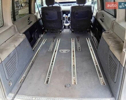 Сірий Рено Еспейс, об'ємом двигуна 2.19 л та пробігом 296 тис. км за 4700 $, фото 12 на Automoto.ua