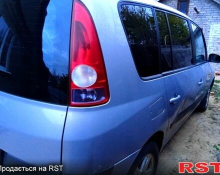 Серый Рено Эспейс, объемом двигателя 2.2 л и пробегом 296 тыс. км за 5000 $, фото 2 на Automoto.ua