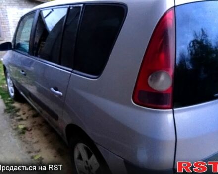 Серый Рено Эспейс, объемом двигателя 2.2 л и пробегом 296 тыс. км за 5000 $, фото 3 на Automoto.ua