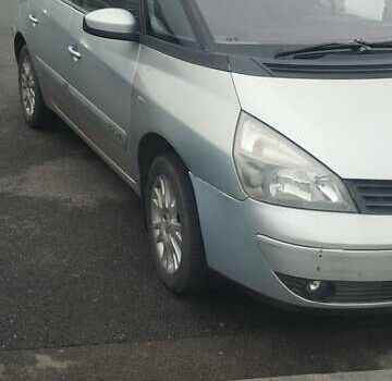 Серый Рено Эспейс, объемом двигателя 2 л и пробегом 267 тыс. км за 4500 $, фото 3 на Automoto.ua