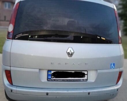 Серый Рено Эспейс, объемом двигателя 2.2 л и пробегом 310 тыс. км за 3800 $, фото 3 на Automoto.ua