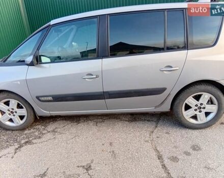 Сірий Рено Еспейс, об'ємом двигуна 2.19 л та пробігом 296 тис. км за 4700 $, фото 1 на Automoto.ua